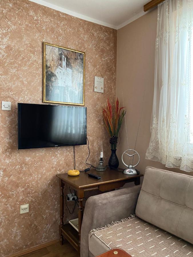 Apartman Sara ปลูชิเน ภายนอก รูปภาพ